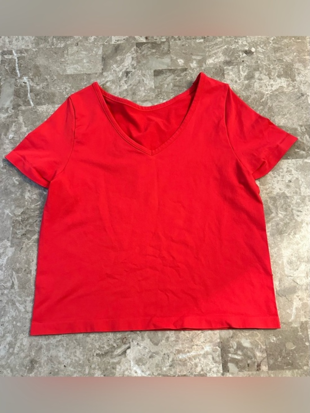 OQQ V-Neck Short Sleeve Cropped Top - Womens Size Medium - Red Stretch